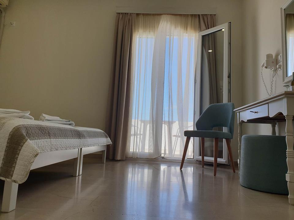 Alkyon Hotel Kamari  Bagian luar foto