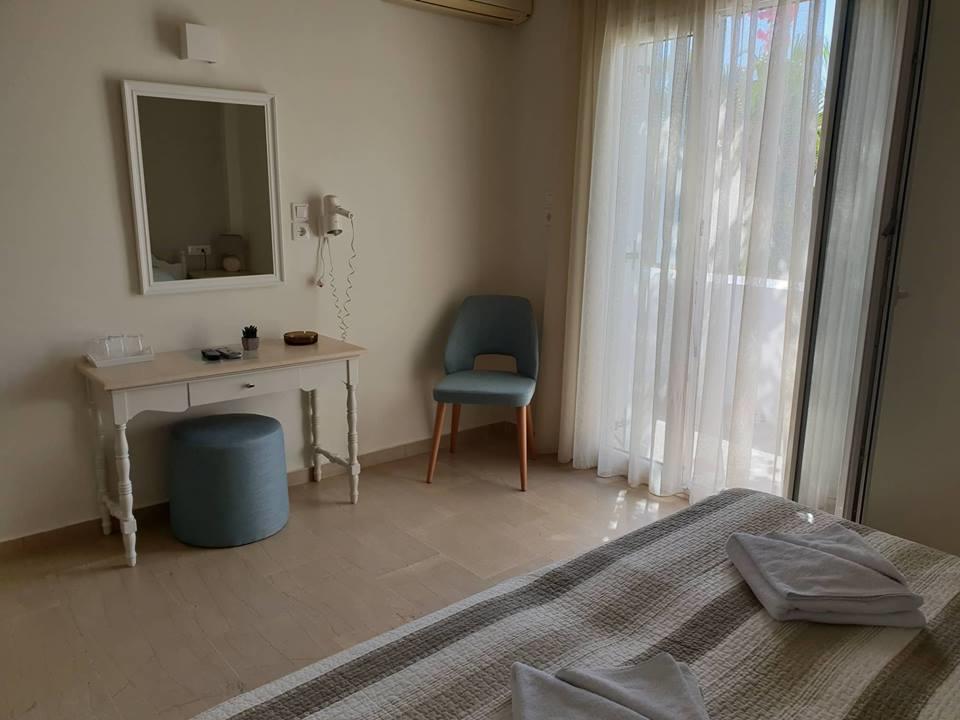 Alkyon Hotel Kamari  Bagian luar foto